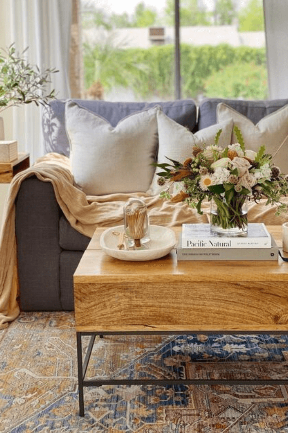 Coffee Table Decor Ideas: Transform Your Living Space with Style - Image 1